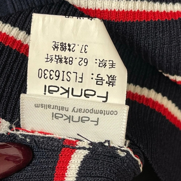 5/$20 Fankai striped halter cold shoulder S - Picture 3 of 5